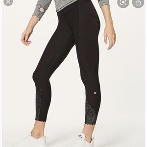 Lululemon black leggings